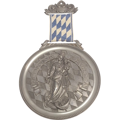 Patrona bavaria medallion - bavaria,