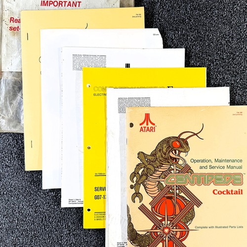 Atari centipede cocktail - centipede,
