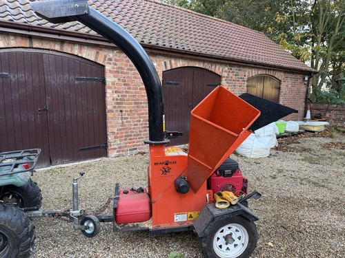 Wood chipper shredder - wood, echo