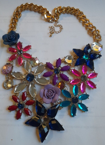 Statement necklace costume - necklace,