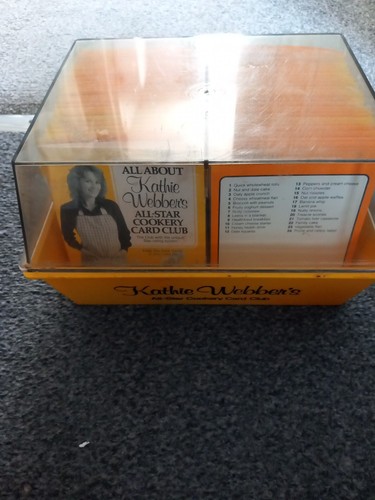 Vintage 1982 complete - 1982,