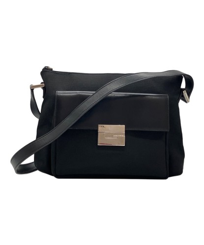 Gucci one shoulder bag - one,