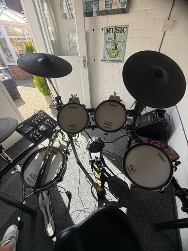 Roland drums kit with - td-25,