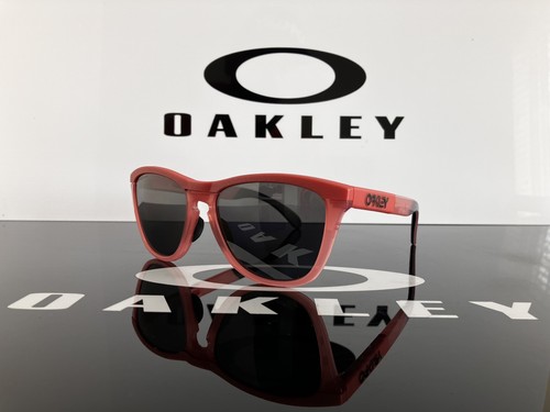 Oakley frogskins range - oakley, prizm