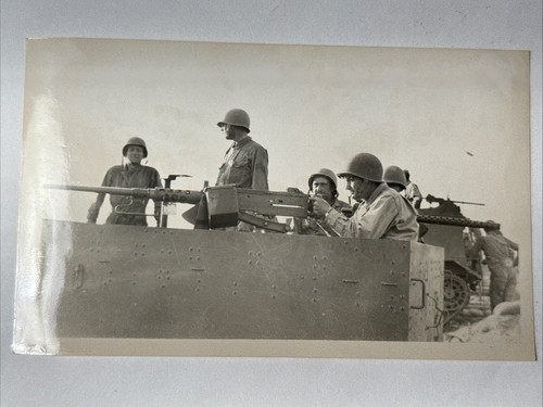 Soldiers weapons american - u.s.,