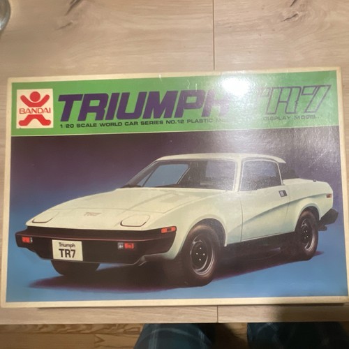 Bandai triumph tr7 model car - model,