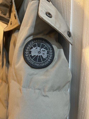 Canada goose wyndham parka - canada,