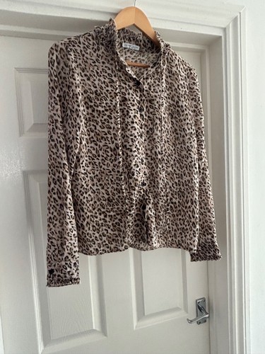 Ladies size leopard animal - 10,