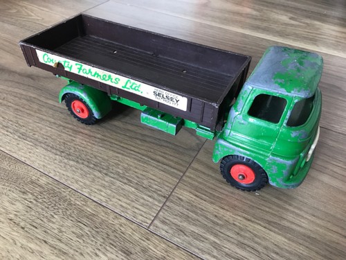 Vintage green triang - vintage,