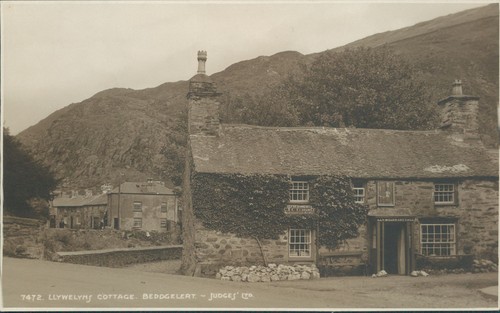 Llywelyns cottage bedgelert