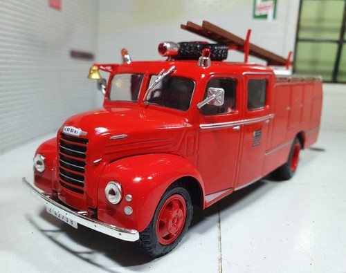 1962 ford thames et6 - 1:43,