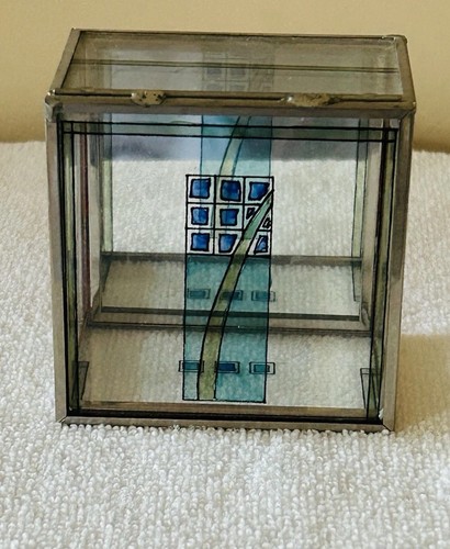 Vintage hand painted - hand,