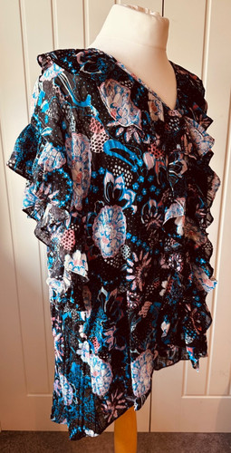 Black chiffon top with - black, floral