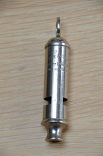 Vintage chrome plated 'The Acme Scout Master' whistle in lovely condition