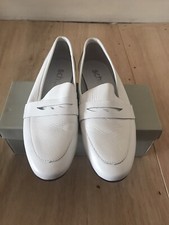 Krush Women White Shoes Size 6
