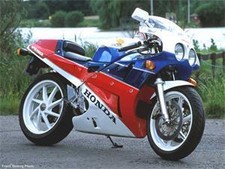 HONDA RC30 VFR750R COMPLETE