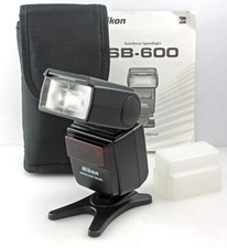 Nikon SB-600 Speedlight Flash Gun Nikon DSLR Cameras