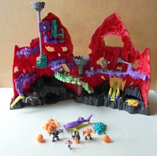 Mighty Max Trapped In Skull Mountain Playset Bluebird Toys  Complete 1992