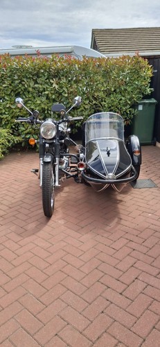 Royal enfield 500 bullet - royal,