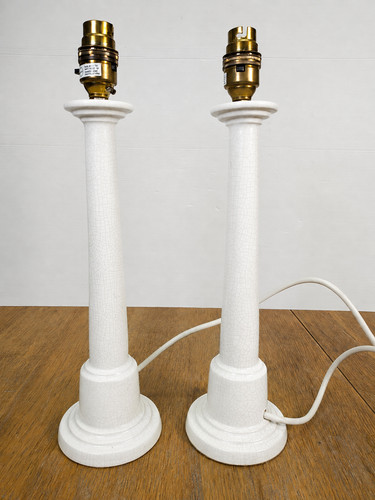 Pair white crackle glaze - white,