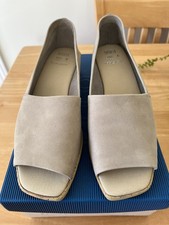 M&S: Footglove Suede Upper Tan