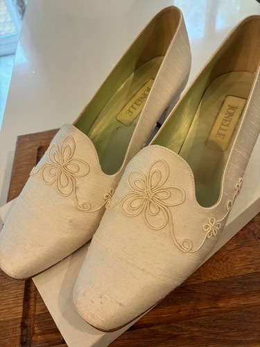 Jonelle classic - (john,
