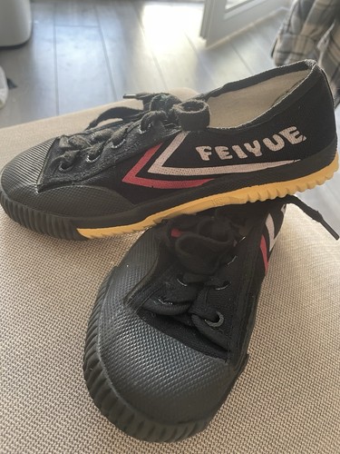 Feiyue kung martial - kung,