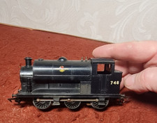 Triang   R153 0-6-0 BR Black