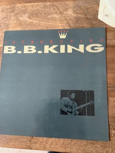 King introducing b - b,