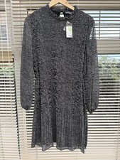 Primark dress size 12 Black &