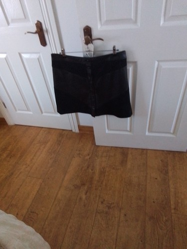 Marks spencer black faux - 16,