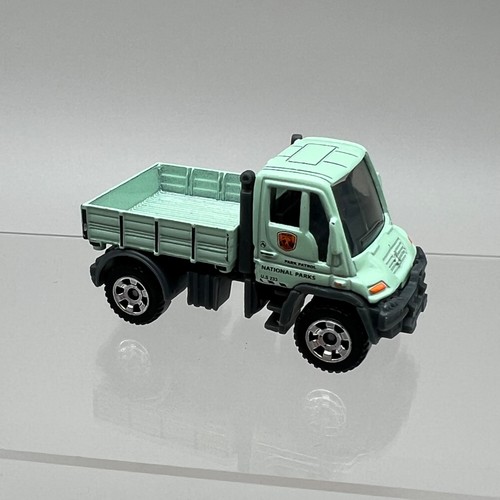 Matchbox mercedes benz unimog - matchbox,