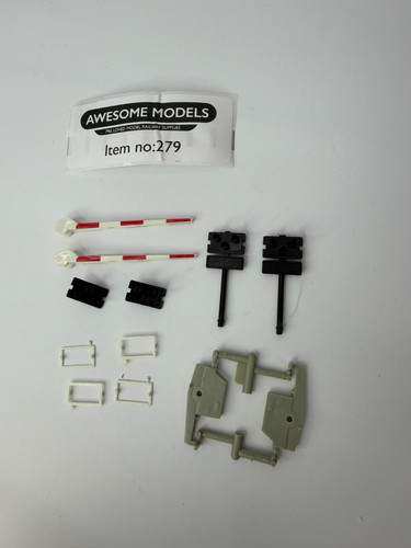 Hornby doube level crossing - hornby,