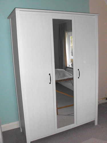 Ikea songesand mirror wardrobe - songesand,