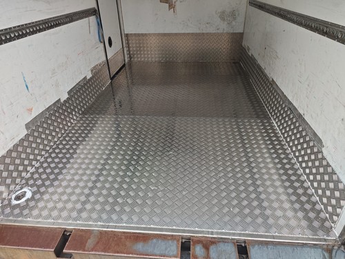 Fridge body floor - , and