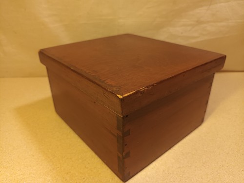 Wooden box with lid - lid, x