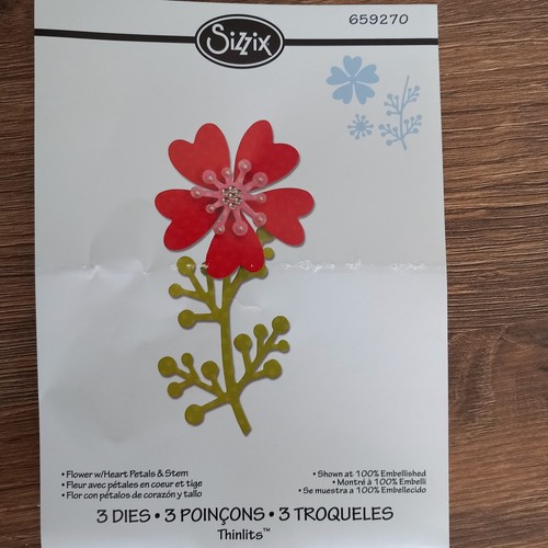 Suzzix thinlits flower heart - suzzix,