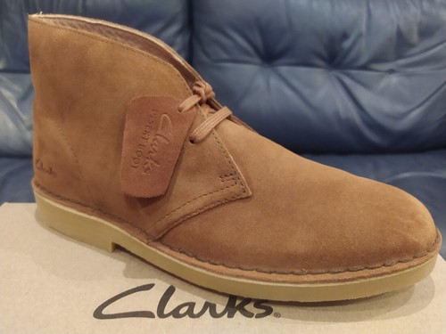 Clarks bnib ladies desert boot - clarks,