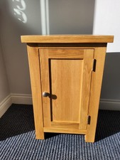 DEVONSHIRE/DORSET LIGHT OAK CUPBOARD 