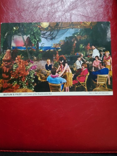 Butlins filey postcard - butlins,