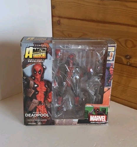 Deadpool action figure - deadpool,