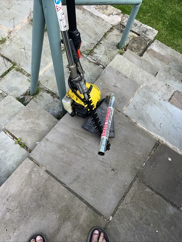 Brush cutter - brush,
