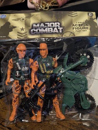 Major combat piece action - piece,