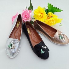 Womens Low Wedge  Slip On