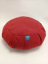 Yoga Mad Pleated Round