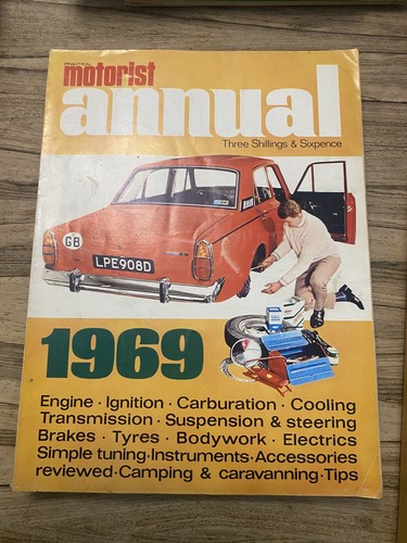 Practical motorist annual 1969 - practical,
