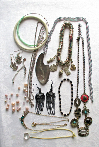 Costume jewellery small joblot