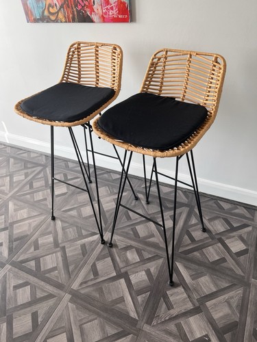 Bar rattan an metal - bar,