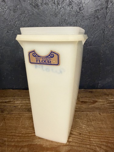 Vintage tupperware storage - vintage,