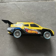 Hot Wheels 2016 Toy State yellow Motorised Battery Car